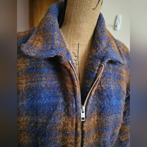 Aritzia Wilfred Free Lyon Jacket. Size 3 - Picture 6 of 11